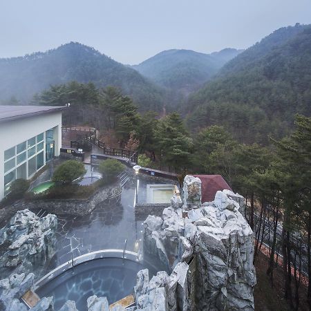 Dukgu Oncheon Hotel Uljin Extérieur photo