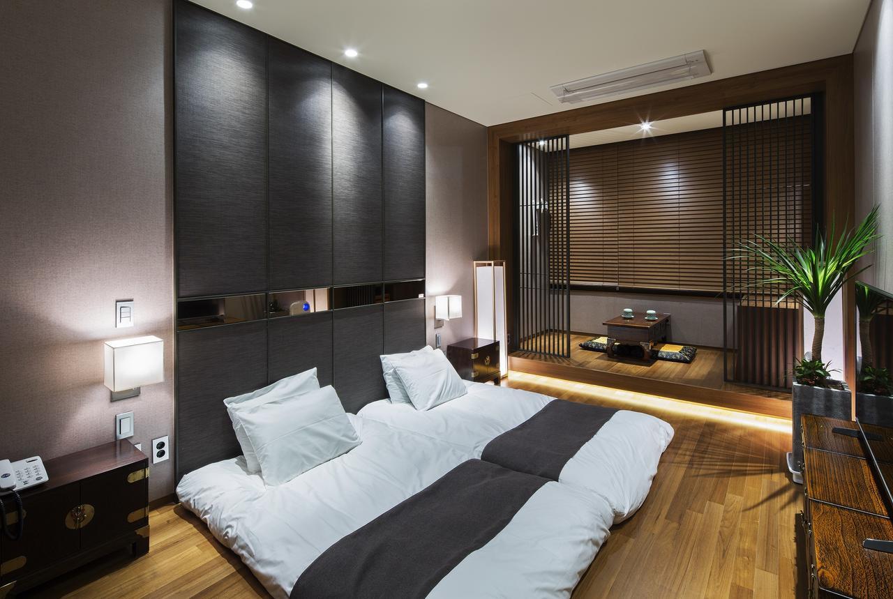 Dukgu Oncheon Hotel Uljin Extérieur photo