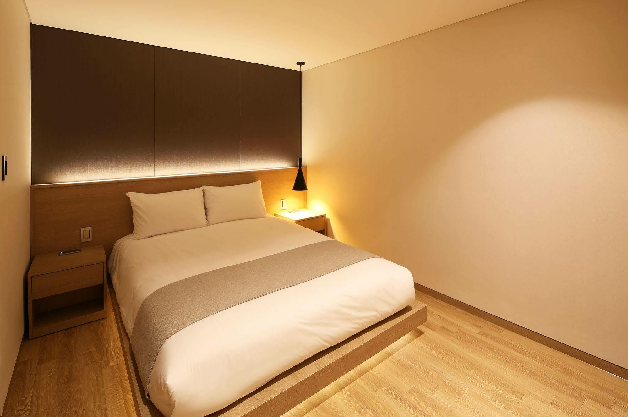 Dukgu Oncheon Hotel Uljin Extérieur photo
